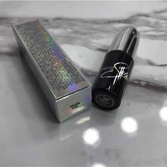 Mac X Selena Lipstick Selena Vive - Picture 9 of 9
